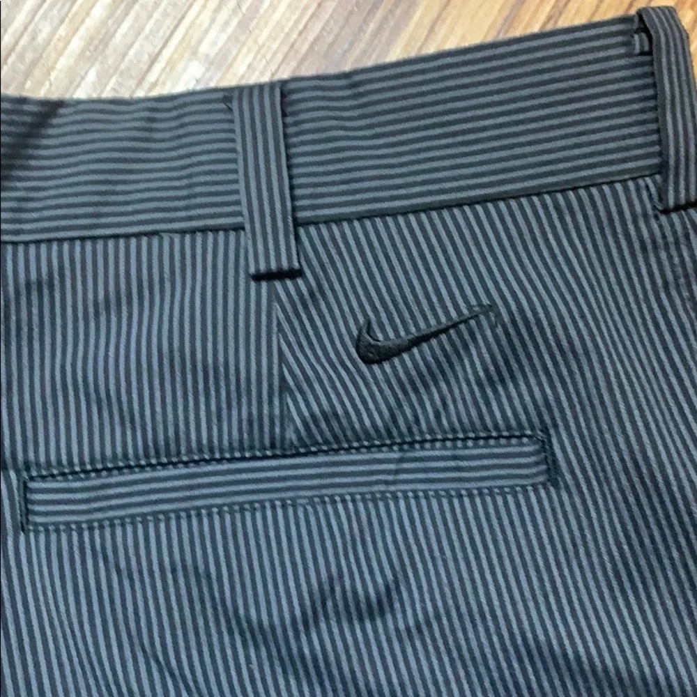 Nike Golf Standard Fit Men Athletic Short